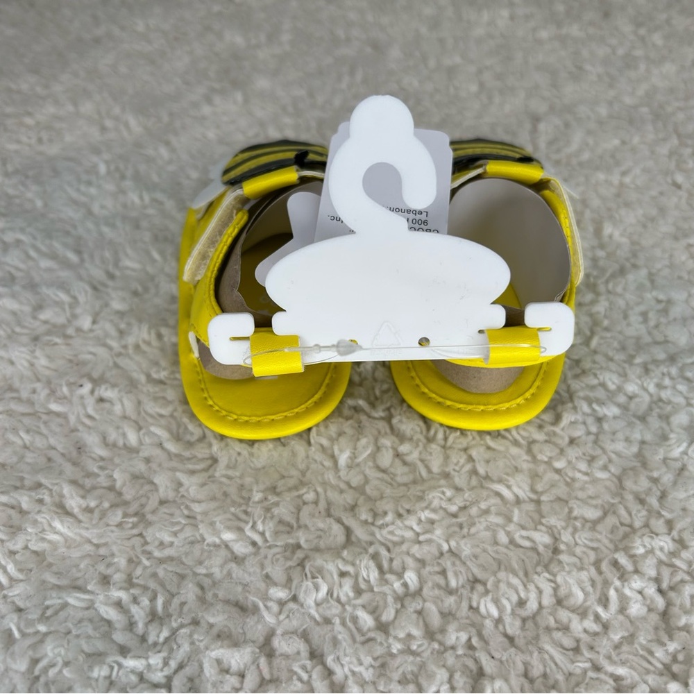 Rising Star Yellow Bumble Bee Baby Sandals NWT 9-12 Months - Picture 6 of 9